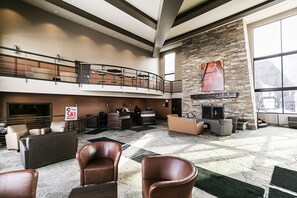 Lobby - X-MAS DISCOUNTED. King Bed- Easy Ski Access- Quiet- Pool-Hot Tub-Low Rates (Park City)