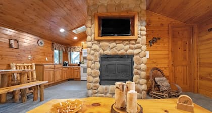 Pitkä Pines Villa Mirror Lake Retreat