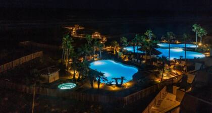 Beachfront Ocean Pearl | Heated Pool | Boardwalk