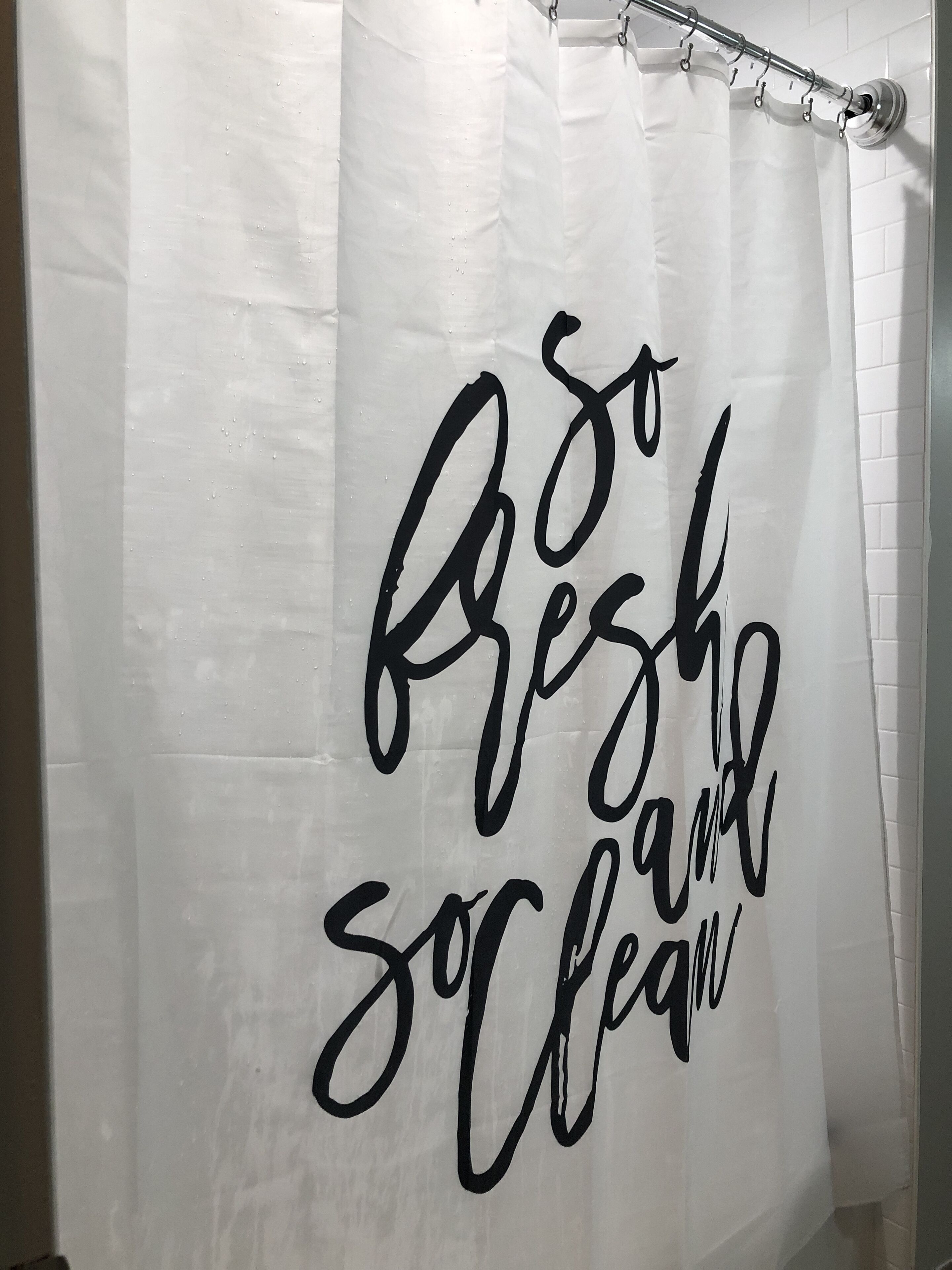 Private Tripical Oasis with Pool + BBQ + Basketball