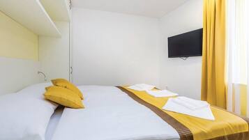 Literie de qualité supérieure, coffres-forts dans les chambres, bureau