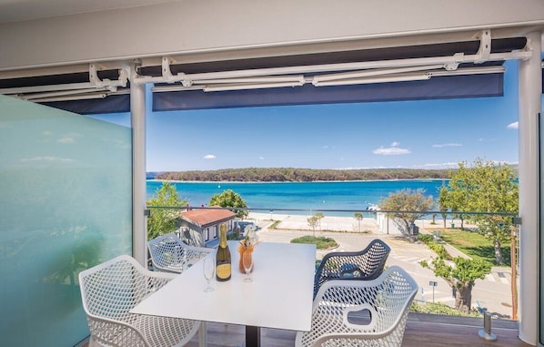 Prestige Apartment (304) | Terassi/patio