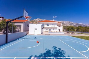 Sports court