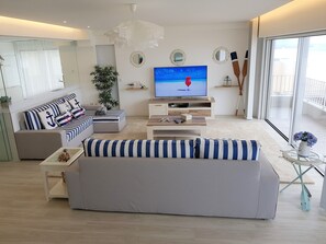 Smart TV - Blue Beach Apartment (Póvoa de Varzim)