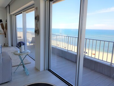 Blue Beach Apartment