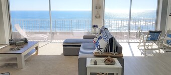 Blue Beach Apartment