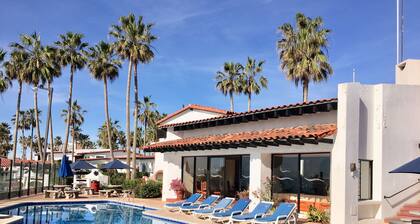 Luxury Ocean view beach villa for 6 guests