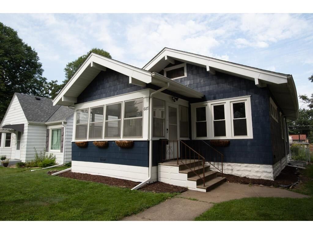 St Paul Charm, Close to Airport and Highland Park