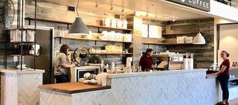 Pet friendly tiny home in NoDa near Restaurants, Parks and Breweries