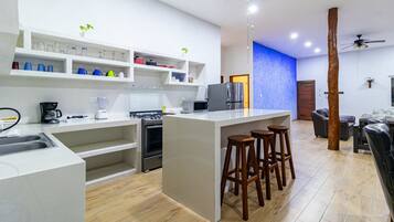 Super Premium "Penthouse" | 私人厨房 | 烤盘、提供环保清洁产品、拒绝一次性咖啡/茶过滤器