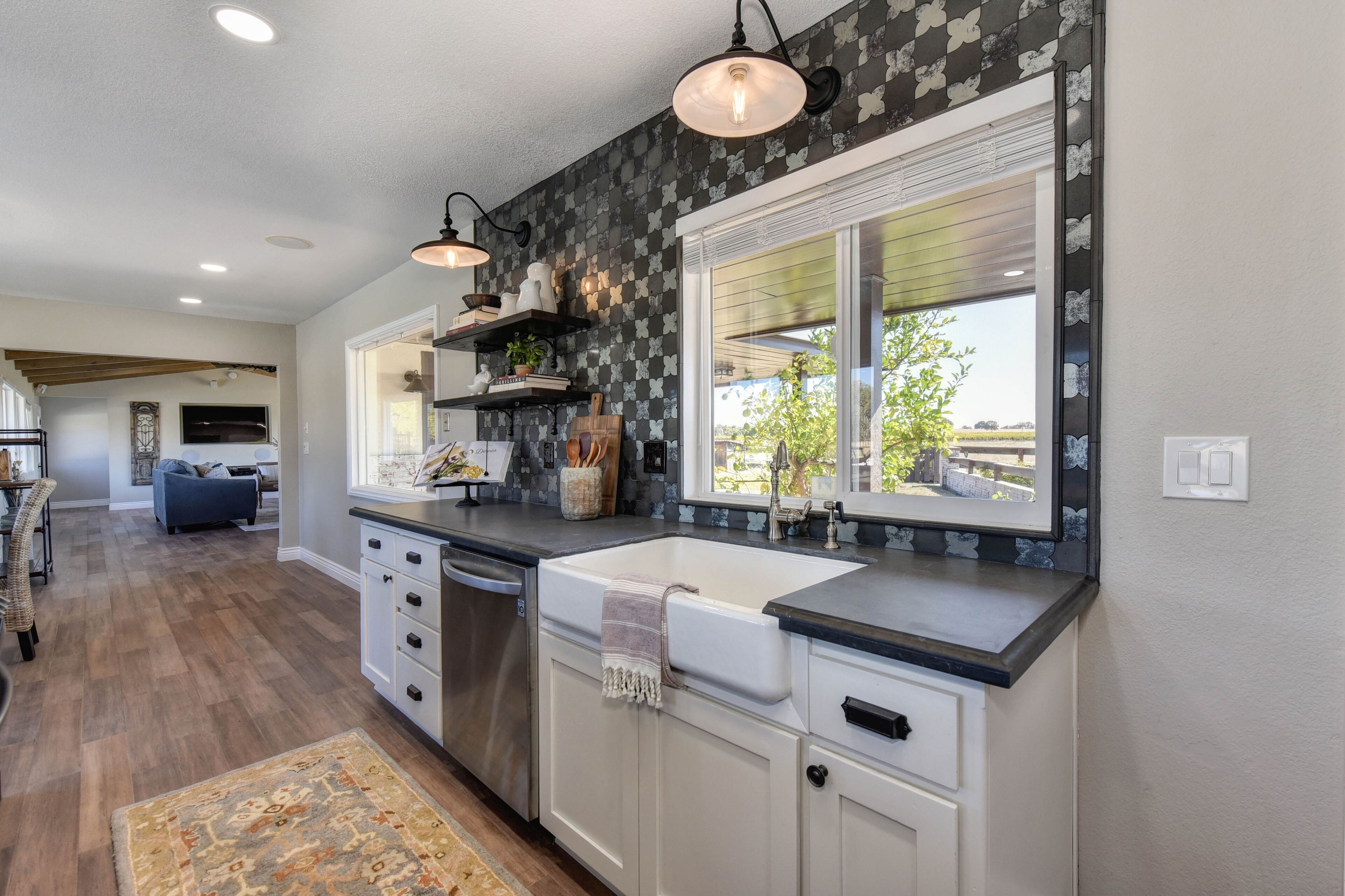 Beautiful Home With Pool on Acreage! 