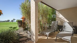 Terrace/patio - Experience comfort at Koa Dream, a 2-bedroom condo in beautiful Waikoloa. (Waikoloa Village)