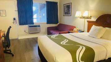 Basic Room, 1 Queen Bed with Sofa bed