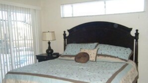 Unclassified image, 4 of 9, button - 4BR Davenport Pool Home by Watson-1327WR (Davenport)