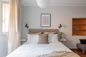 1 chambre, fer et planche à repasser, Wi-Fi, literie fournie