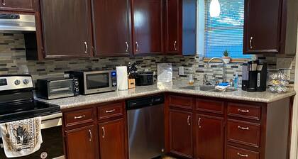 PRIVATE DUPLEX #2 KING BED/Houston/Pasadena/ Hobby/Clear Lake/Galveston/