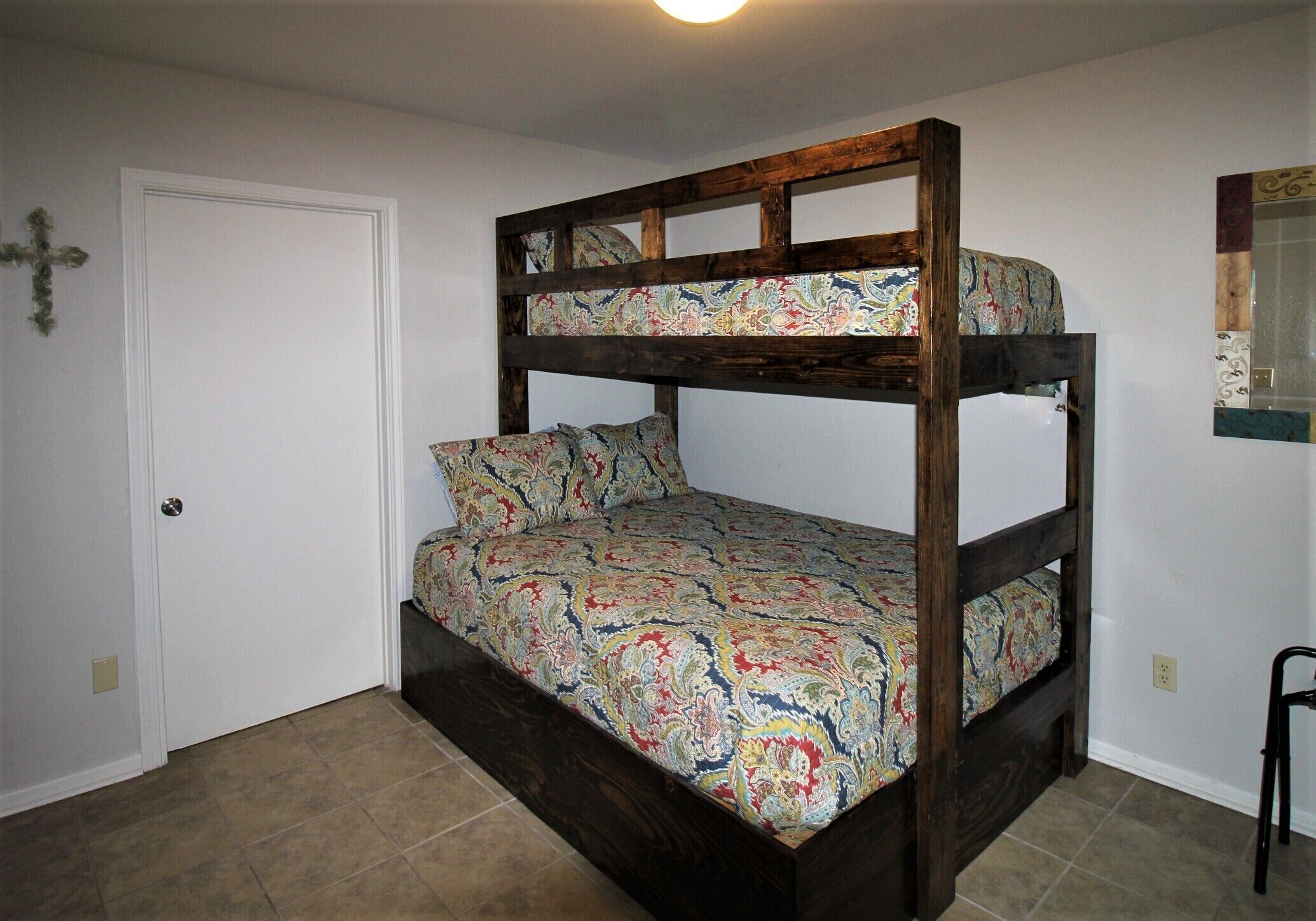 A private paradise with live water near the Frio River