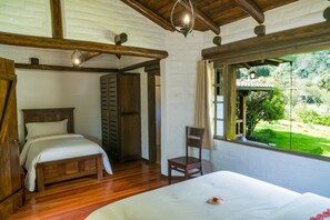 Standard Single Room | Individually decorated, individually furnished, blackout drapes