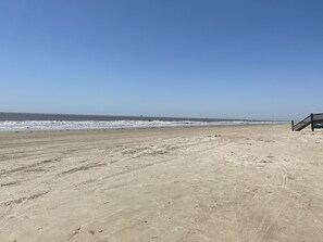 Beach nearby, beach towels