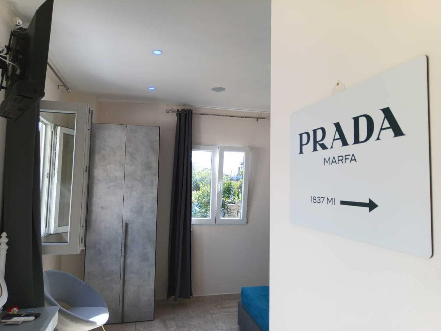 Elite Room | Down duvets, laptop workspace, soundproofing, free WiFi