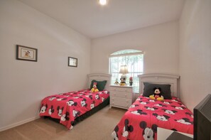 Ferienhaus, 5 Schlafzimmer, eigener Pool (3 Bathrooms)