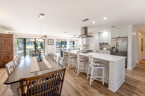House, Multiple Beds (Sandpiper Village 716) | Dining - Sandpiper Village 716 (Miramar Beach)