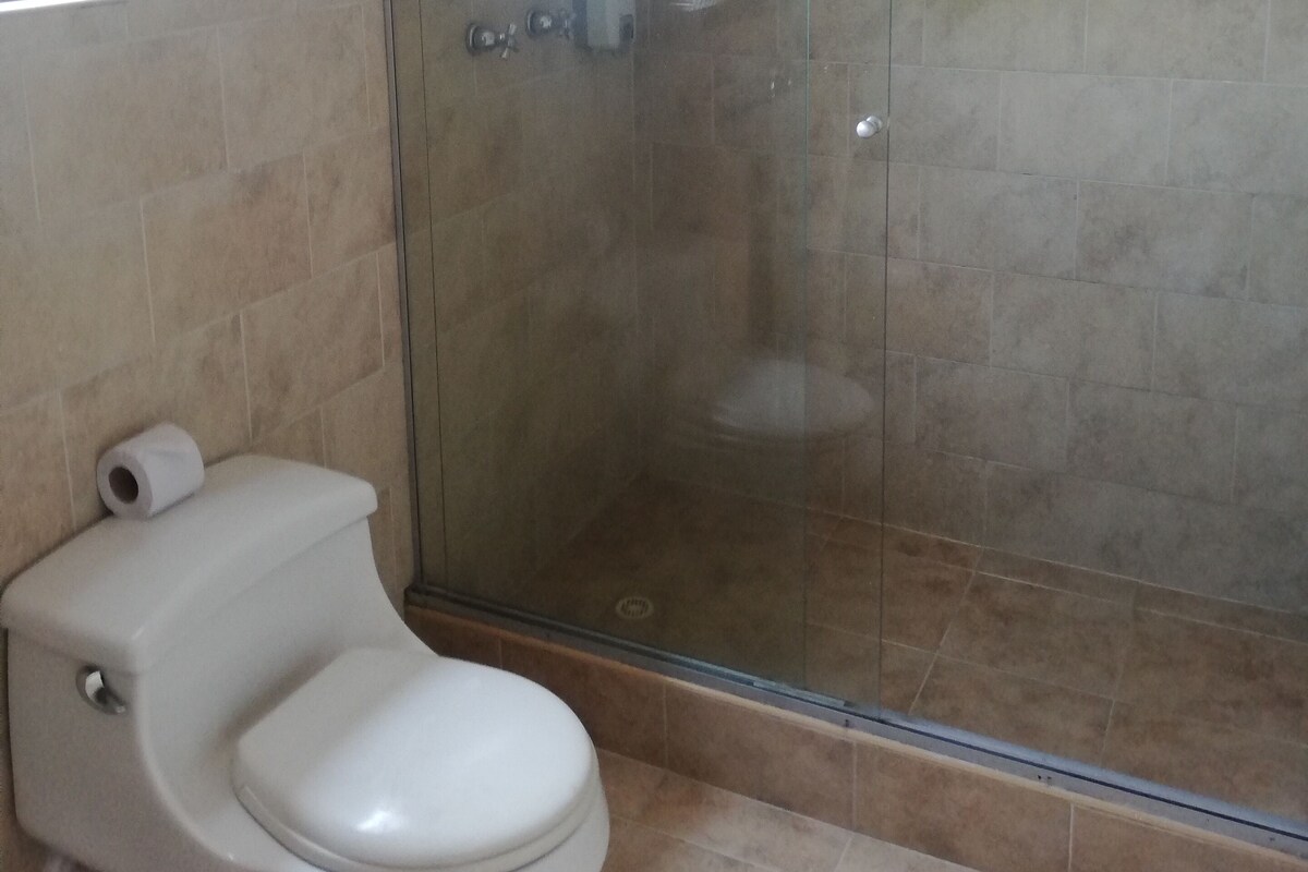Douche de la salle de bain