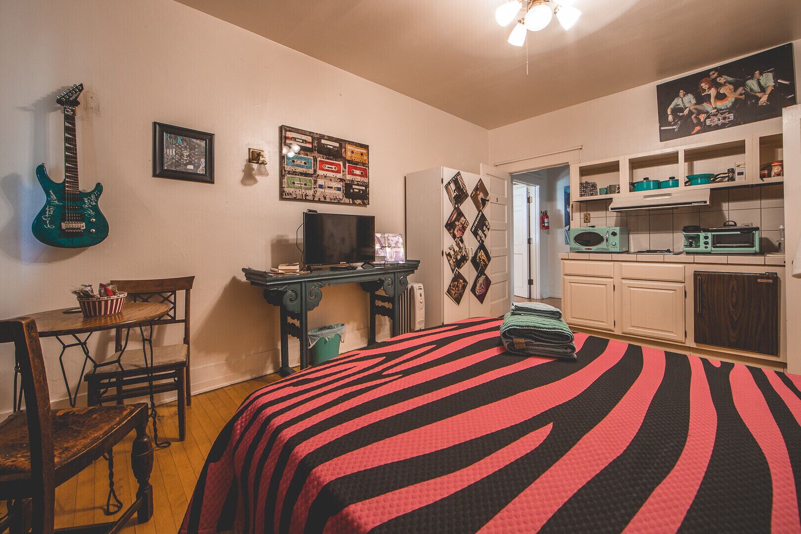 Rock n Roll themed rooms, built in 1906