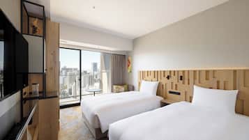 Superior Twin | In-room safe, blackout drapes, iron/ironing board, WiFi (free)