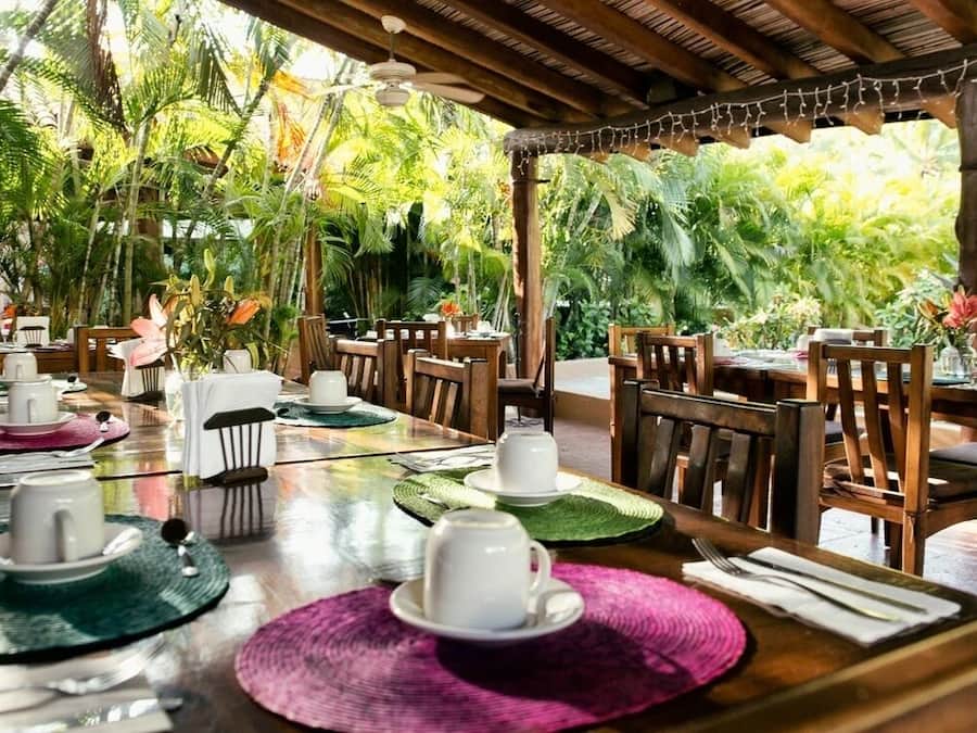 Daily cooked-to-order breakfast for a fee