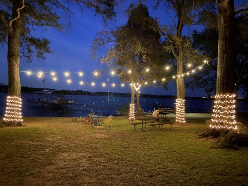 The Lake House on Lake Limestone