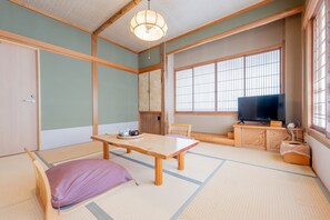 Traditional Room | Free WiFi, bed sheets - Hinokitei Bokusui (Kusatsu)