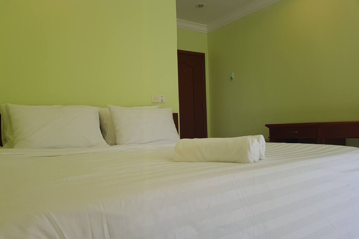 Premium bedding, free WiFi, bed sheets
