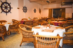 Restaurant - Lautoka Hotel (Lautoka)