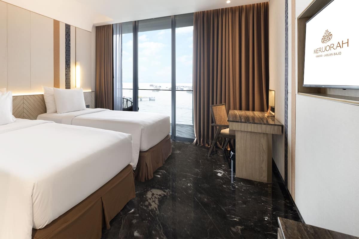 Signature Sea View Twin Bed | 1 bedroom, minibar, in-room safe, individually furnished