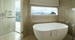 The Phinizy Suite | Bathroom | Hair dryer, slippers, bidet, towels - Meruorah Komodo Labuan Bajo (Labuan Bajo)