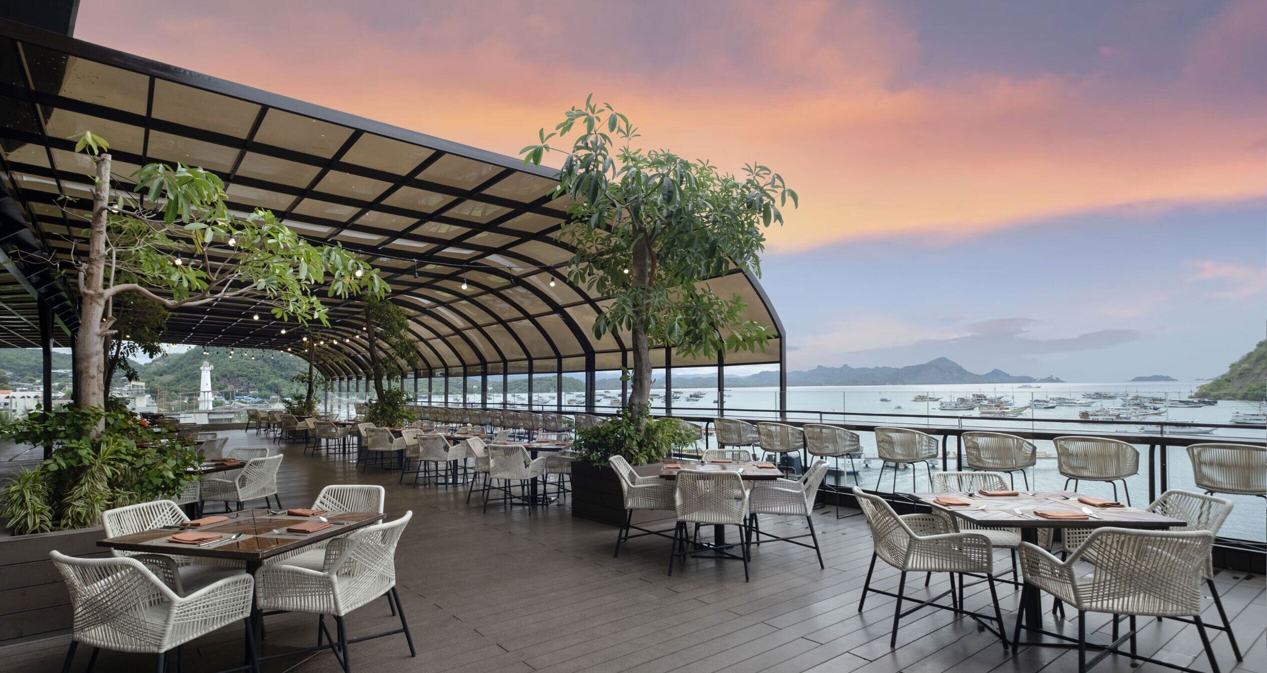 Tägliches Frühstücksbuffet (350000 IDR pro Person)