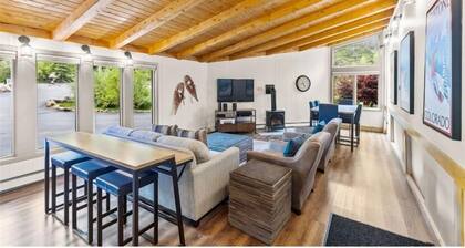 Keystone Condo- Steps to Lift- Riverfront- Pool-Hot Tub-STR25-00046950