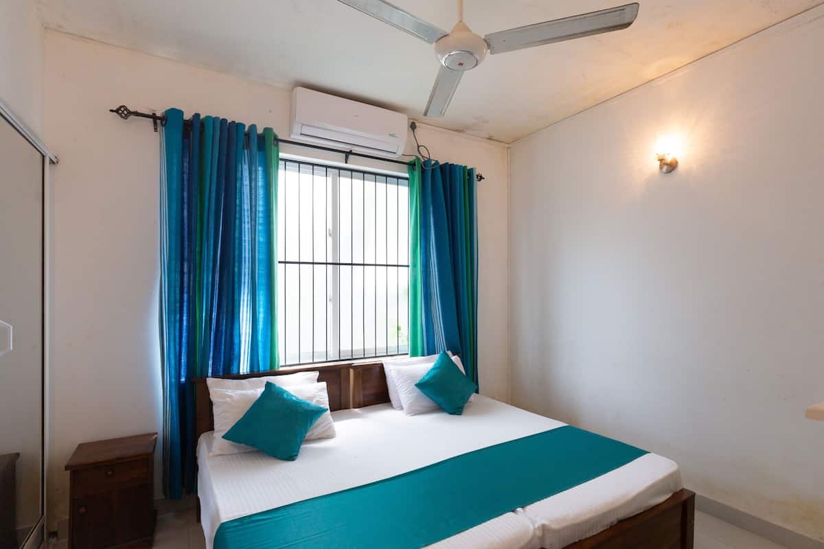 Standard Double Room | Free WiFi