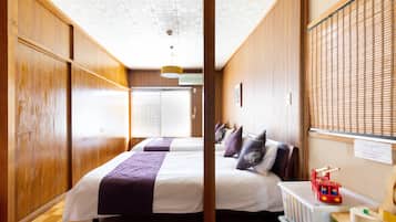 3 bedrooms, iron/ironing board, travel crib, WiFi