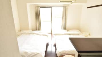 1 bedroom, free WiFi, bed sheets