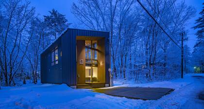 Gravity by The Hakuba Collection