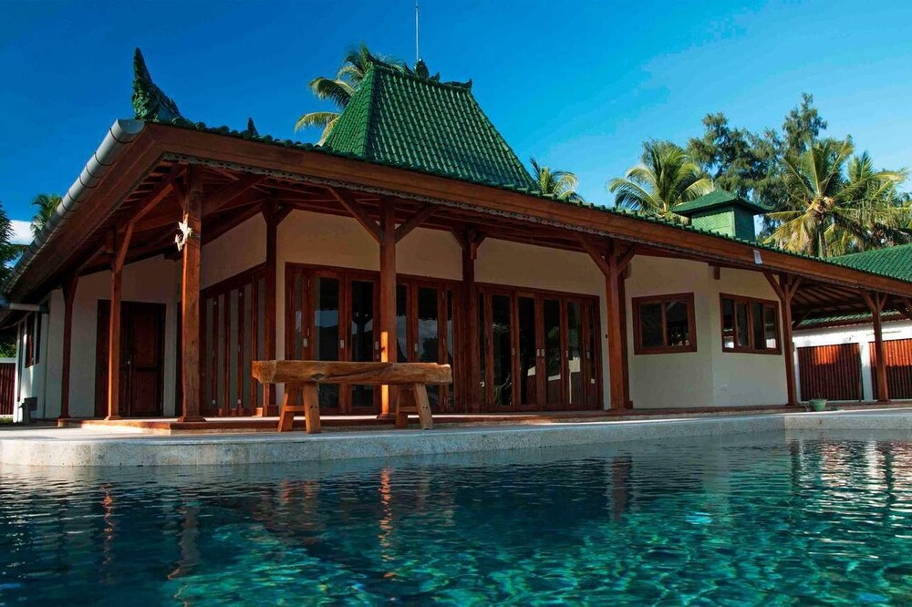 Nautilus Villa is a single floor Private villa traditional Javanese Joglo style
