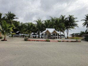 Restaurant - Mayet Beach Resort (Santa Fe)