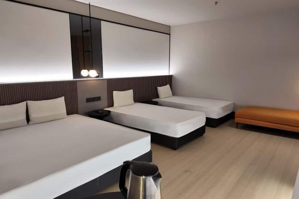 Desk, iron/ironing board, free WiFi, bed sheets