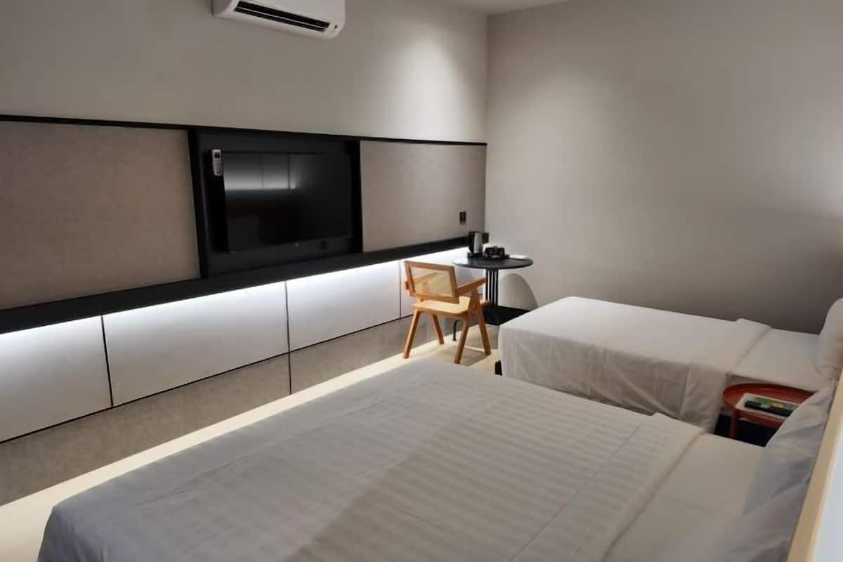 Desk, iron/ironing board, free WiFi, bed sheets