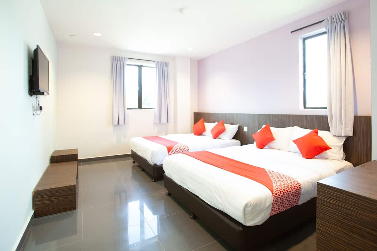 Familie suite | 1 slaapkamer, een bureau, gratis wifi, beddengoed