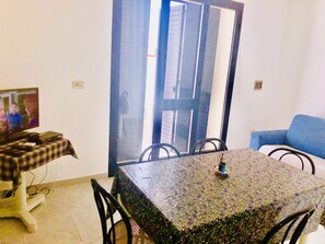 Dining - RUDY apartment from 4 to 5 seats 70 meters sand (Lido Marini)