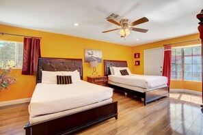 Casa, 3 habitaciones | 3 dormitorios y espacio para trabajar con un portátil