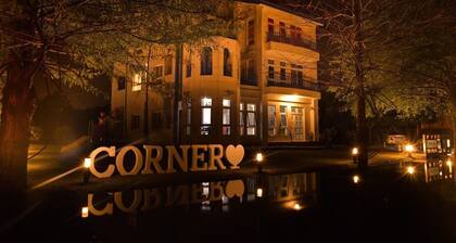 Meihua Lake Corner B&B